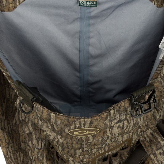 Uninsulated Guardian Elite Vanguard Breathable Wader featuring close-up inside wader.