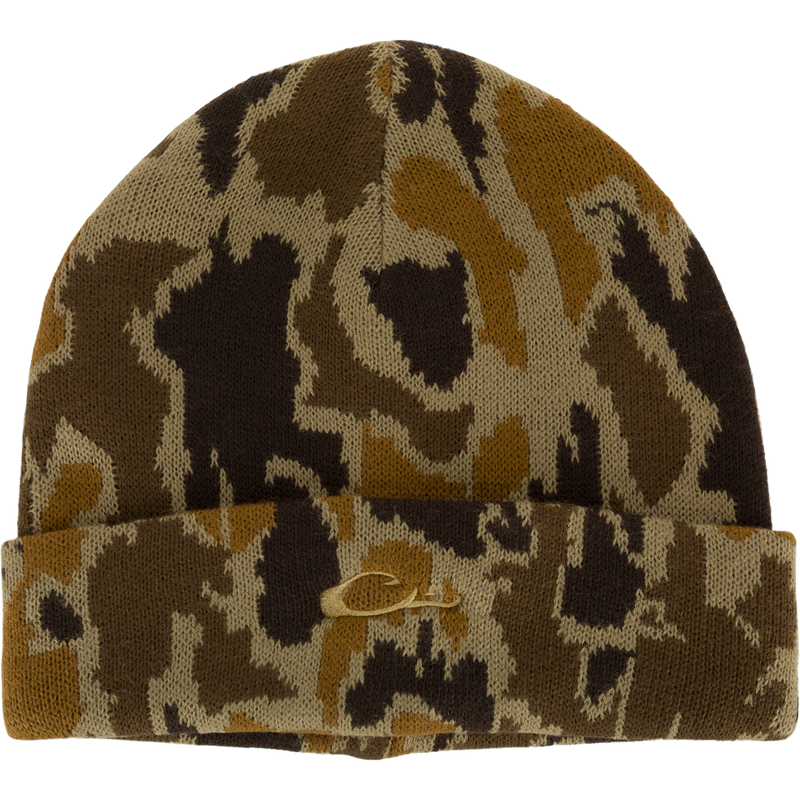 LST Acrylic Beanie from Purewhitelaneshop: Camouflage knit fabric with 3mm foam stitch, featuring a flat stitch Drake logo. Ideal for outdoor activities, one-size-fits-most design for superior comfort and warmth.