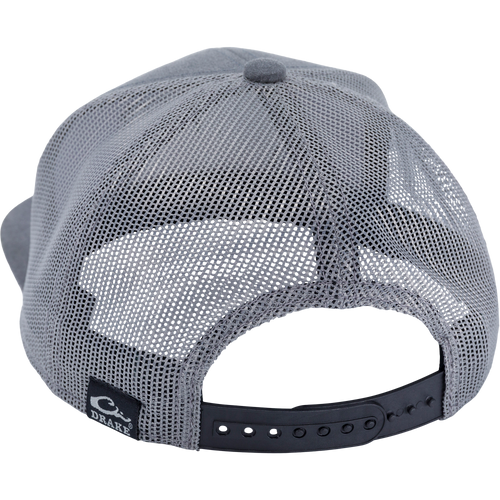 Dog Patch Mesh Back Cap with black strap, high-profile six-panel design, snapback closure, and embroidered patch, ideal for outdoor activities and hunting enthusiasts.