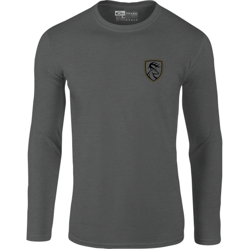 Non-Typical Rattler Long Sleeve T-Shirt featuring the Drake Logo on the front, crafted from a lightweight cotton-polyester blend, ideal for outdoor enthusiasts.
