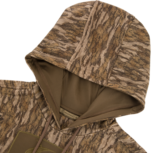 Non-Typical Performance Hoodie with Agion Active X2, featuring a lined hood, kangaroo pocket, and anti-pilling stretch fabric, ideal for cold-weather activities.