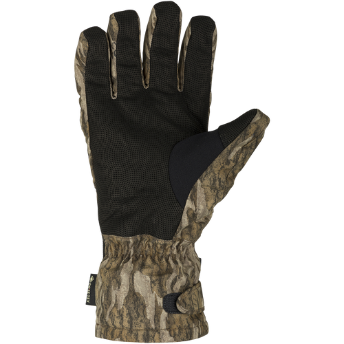 Non-Typical Refuge HS Gore-Tex Glove 2.0, featuring waterproof GORE-TEX, dual-zone insulation, leather palm, wrist cinch, and zippered pocket for hunting comfort and functionality.