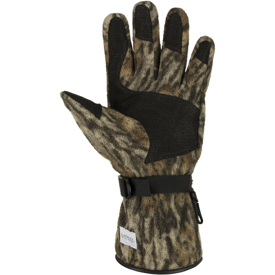 Non-Typical MST Windstopper Fleece Camo Shooter's Gloves designed for winter hunting, featuring leather palm, windproof fleece, and neoprene cuff for warmth and dexterity.