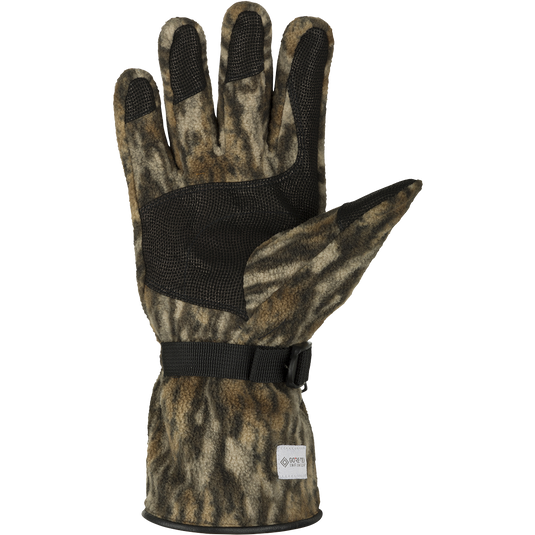 Non-Typical MST Windstopper Fleece Camo Shooter's Gloves with leather palm and neoprene cuff, designed for effective handling of hunting gear and weather protection.