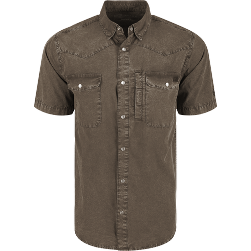 Cinco Ranch Western Acid Washed Short Sleeve Shirt, featuring snap closures, pointed yoke, two flap pockets, and a sculpted hem with built-in sunglass wipe.
