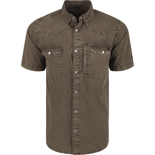 Cinco Ranch Western Acid Washed Short Sleeve Shirt, featuring snap closures, pointed yoke, two flap pockets, and a sculpted hem with built-in sunglass wipe.