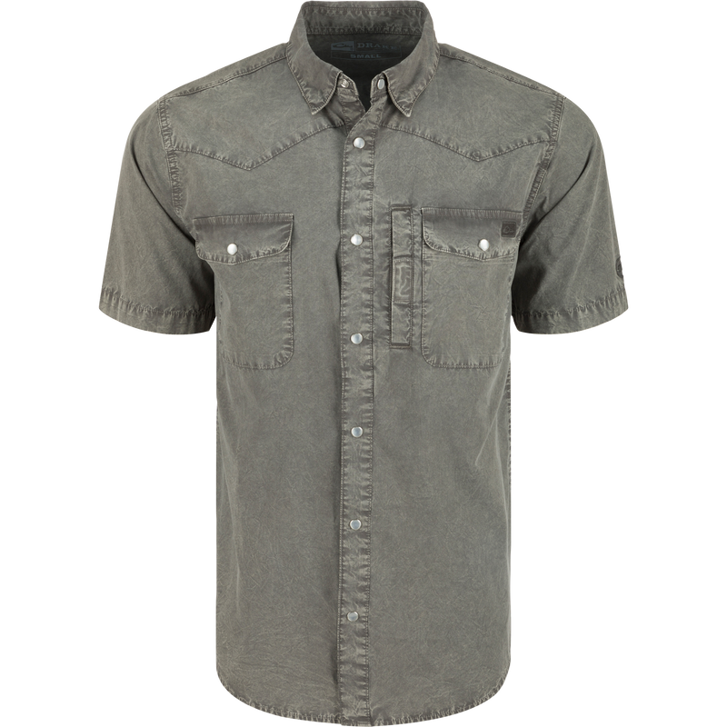 Cinco Ranch Western Acid Washed Short Sleeve Shirt with button-down collar, vented back, and snap chest pockets, showcasing a classic Western fit.