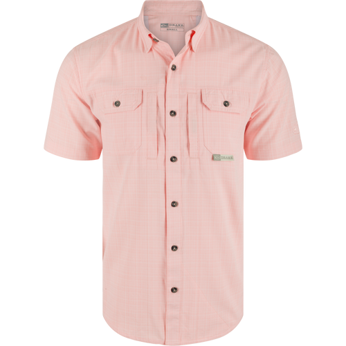 Wingshooter Trey Cross Hatch Short Sleeve Shirt, featuring a button-up design, hidden button-down collar, and vented cape back, ideal for performance and comfort.