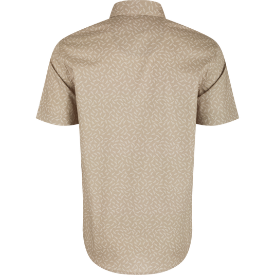 Back view of the Cotton Lab Print Short Sleeve Shirt, showcasing its classic fit, hidden button-down collar, and sculpted hem for versatile styling.
