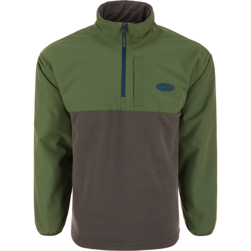 Eqwader Half Zip Pullover: Men's quarter-zip jacket with wind-resistant upper, fleece lower, chest pocket, and stand-up collar, designed for comfort and performance in hunting.