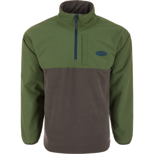 Eqwader Half Zip Pullover: Men's quarter-zip jacket with wind-resistant upper, fleece lower, chest pocket, and stand-up collar, designed for comfort and performance in hunting.