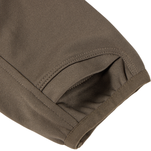 MST Offset 2.0 Half Zip Hoodie: Close-up of hem and curved pocket, showcasing durable, stretchy fabric ideal for outdoor adventures.