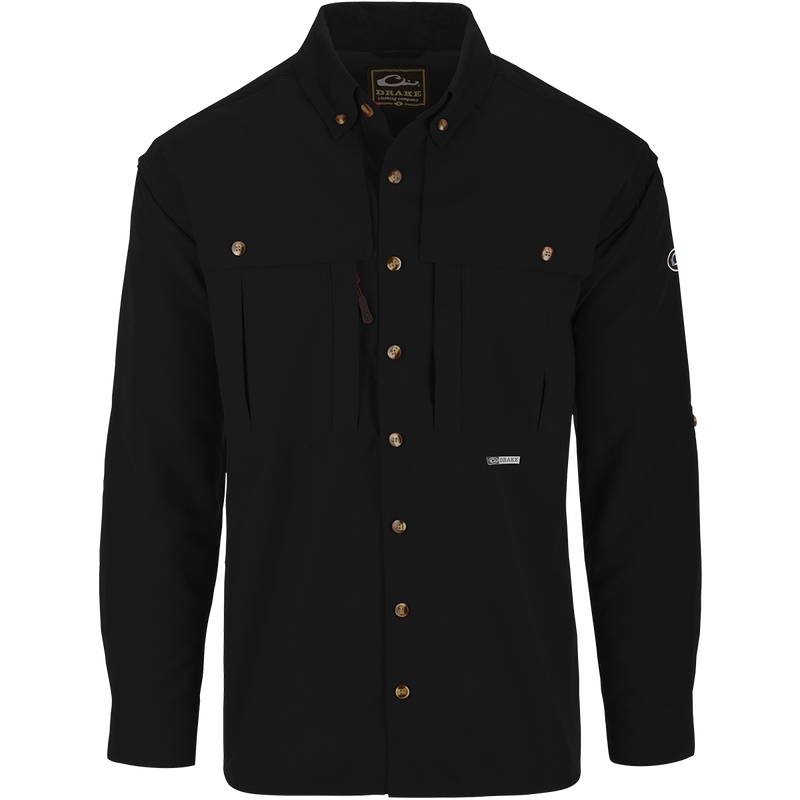 Solid Wingshooter's Shirt L/S featuring a classic seven-button design, oversized chest pockets, and ventilation details for breathability, ideal for outdoor activities.