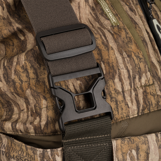 Close-up of the strap and buckle on the Women’s Insulated Guardian Elite Vanguard Breathable Waders, showcasing the durability and quality of the product.