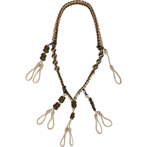 Caller's Lanyard: A close-up of a soft, Polypropylene braided cord with an upper clip connection. Customizable call organization with multiple double-loop connections.