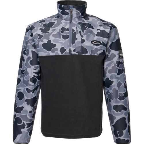 MST Quarter Zip Refuge Eqwader Jacket featuring a close-up of the zipper and fabric, highlighting waterproof and breathable material for superior comfort in waterfowl hunting.