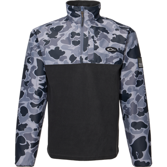 MST Quarter Zip Refuge Eqwader Jacket featuring a close-up of the zipper and fabric, highlighting waterproof and breathable material for superior comfort in waterfowl hunting.
