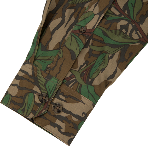 Youth Wingshooter Trey Long Sleeve Shirt close-up showcasing hidden button-down collar and textured fabric with visible button detail, highlighting technical features for performance and comfort.