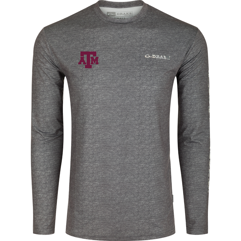 Texas A&M Performance Heather Long Sleeve Crew, a functional and lightweight shirt with cooling, stretch, and moisture-wicking features. Ideal for Autumn afternoons.