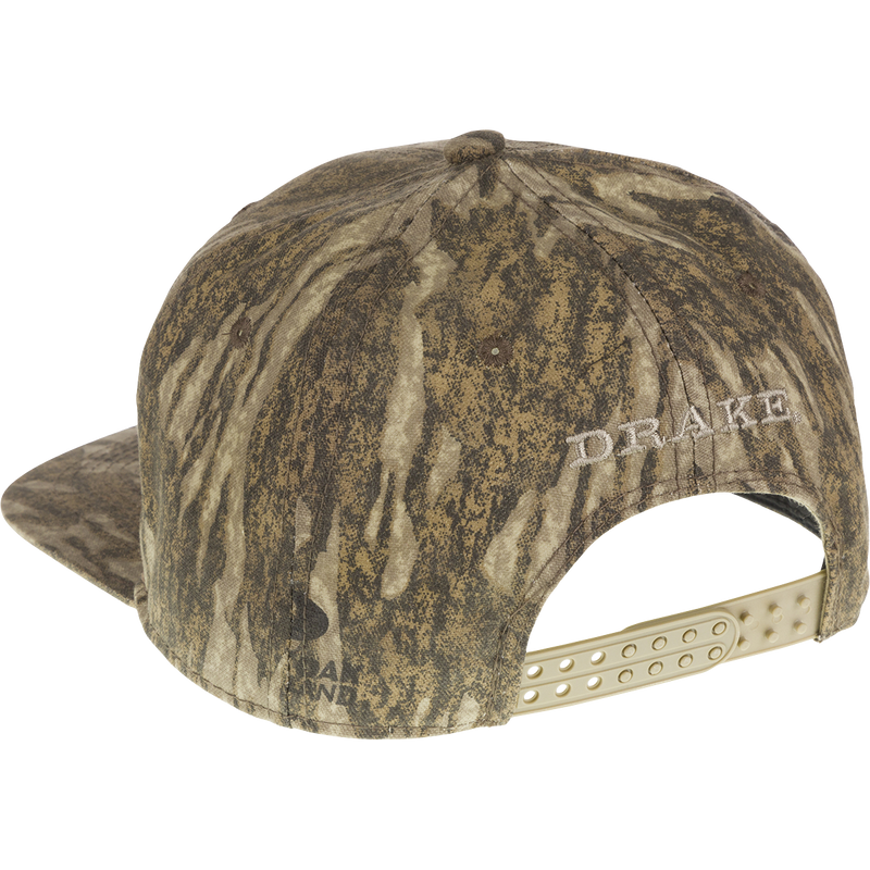 Camo Flat Bill Cap with raised embroidered logo and adjustable snapback closure. 6-panel construction for a good fit.