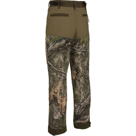 A pair of Standstill Windproof Pants with Agion Active XL®, perfect for late-season hunts. Soft, quiet, and durable fabric protects against cold and winds. Features scent control technology, adjustable waist, cuffs, and multiple pockets.