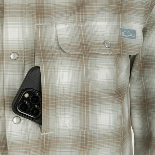 Cinco Ranch Western Plaid Shirt L/S in pocket, featuring micro-mesh for natural cooling, UPF 30 sun protection, and moisture-wicking technology.