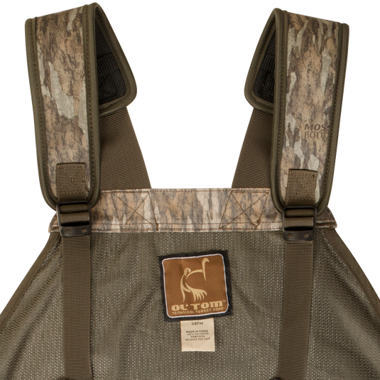 Time & Motion™ Easy-Rider Turkey Vest: A functional hunting vest with adjustable straps, quick-draw pockets, and a comfortable back pad.
